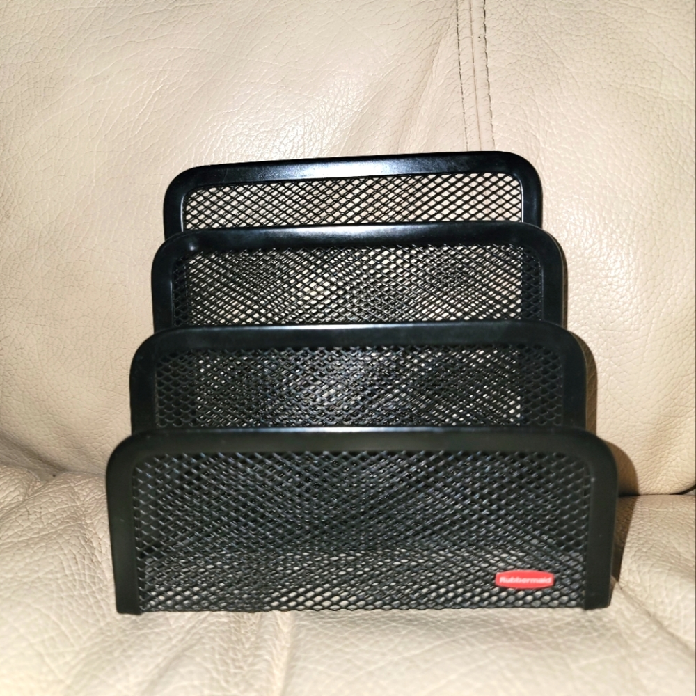 Mail organizer